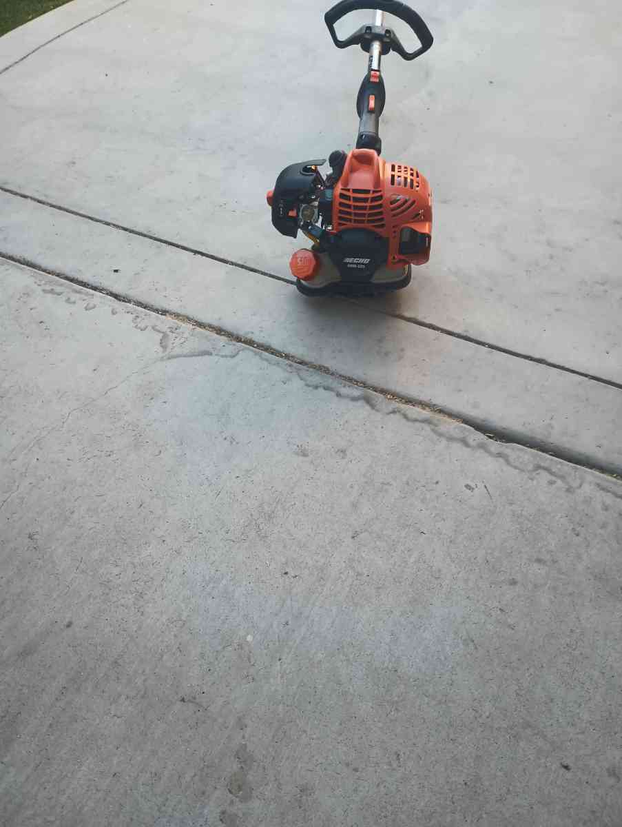 weed eater - Madera, California - FleaMarketBay