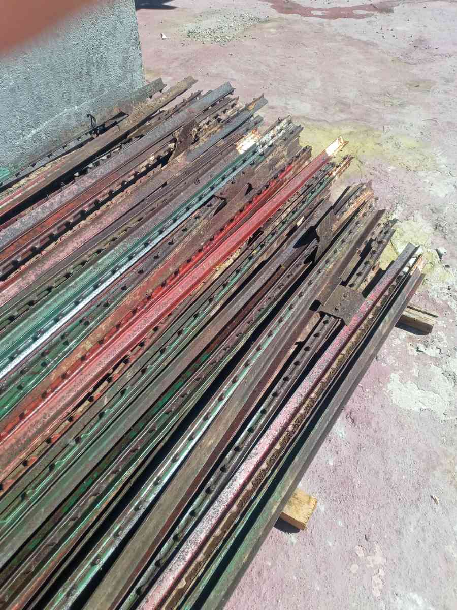 7 foot T Stakes 160 at 3 each - Modesto, California