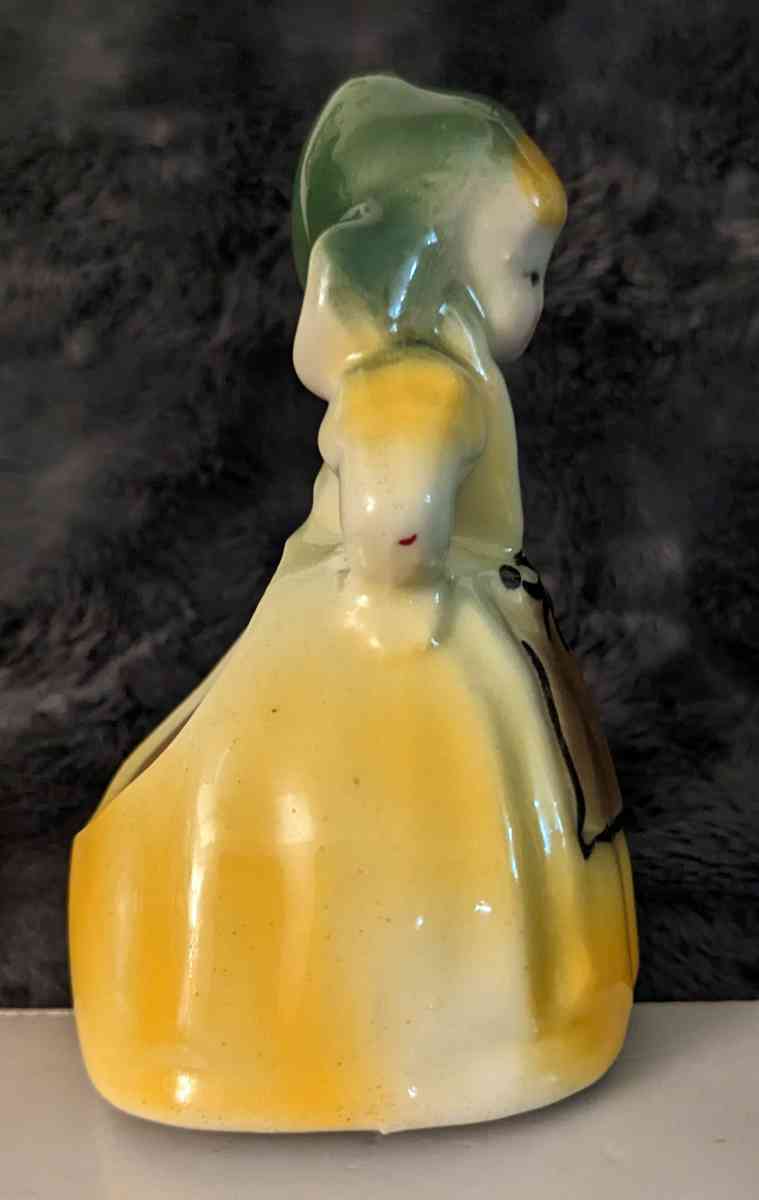 Vintage Dutch Girl Planter - Muncie, Indiana - FleaMarketBay
