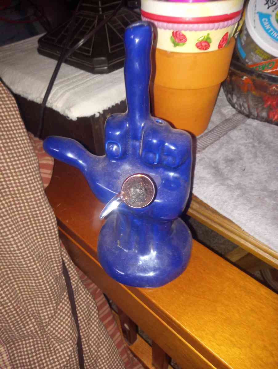 dark blue middle finger bong - Arnold, California