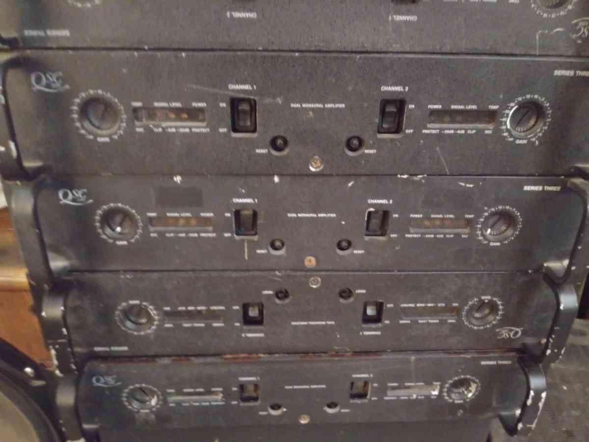 QSC Series 3 professional amplifiers 100 each - Los Angeles, California - FleaMarketBay