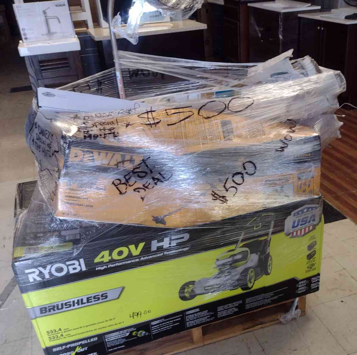 pallets blow out sale only today thru Saturday - Middlesex, New Jersey - FleaMarketBay