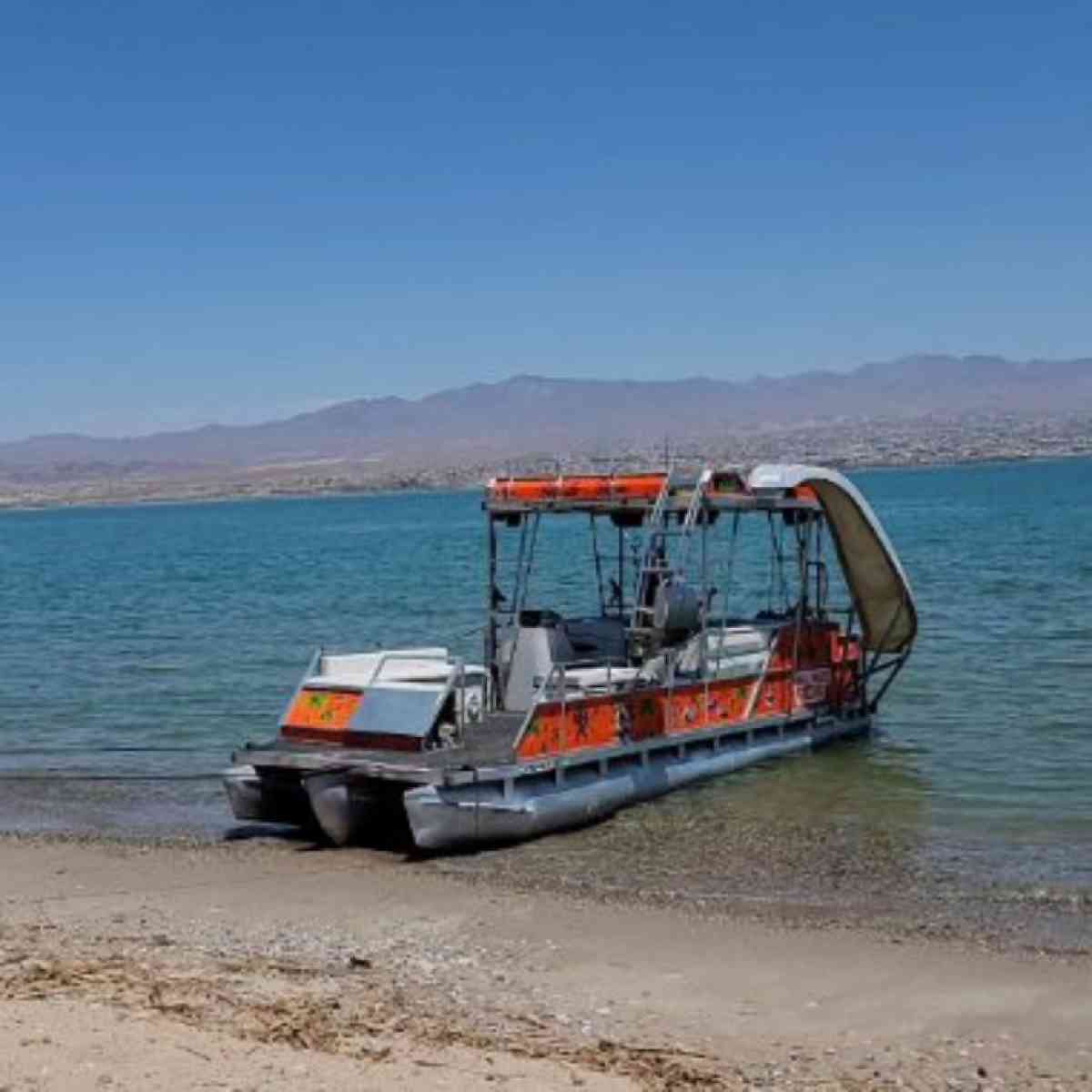 party barge boat rental - Perris, California - FleaMarketBay