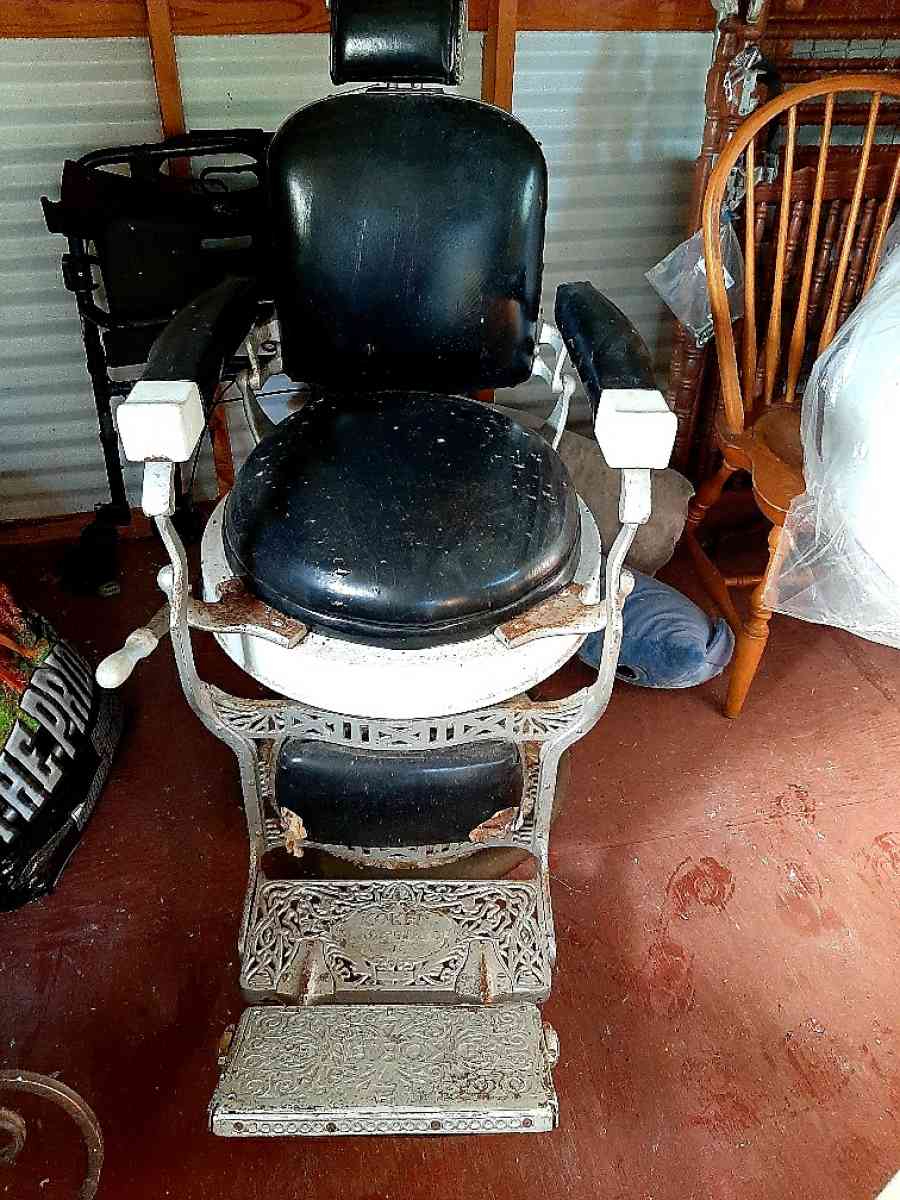 Very Rare 1920s Koken barbers chair - Trenton, Florida