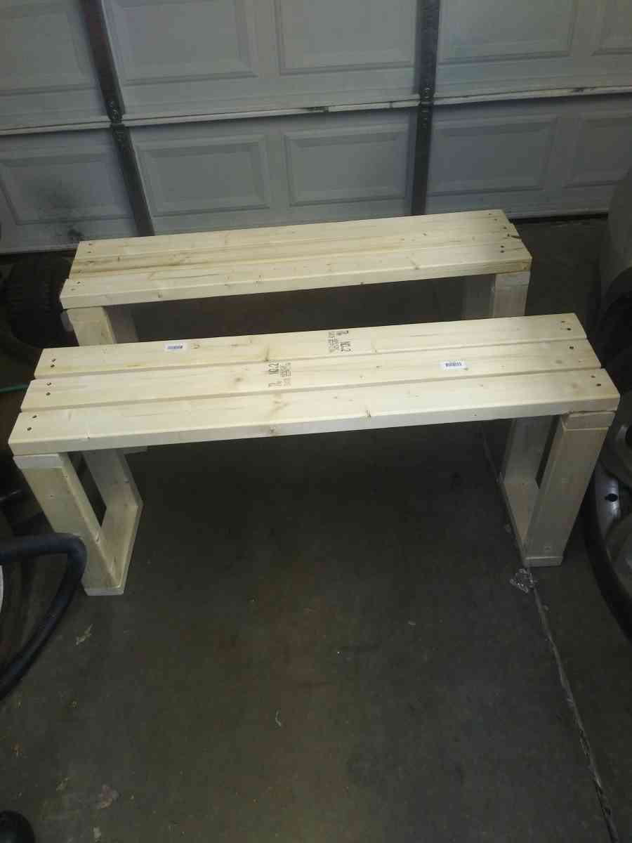 2 Benches - Mauldin, South Carolina - FleaMarketBay