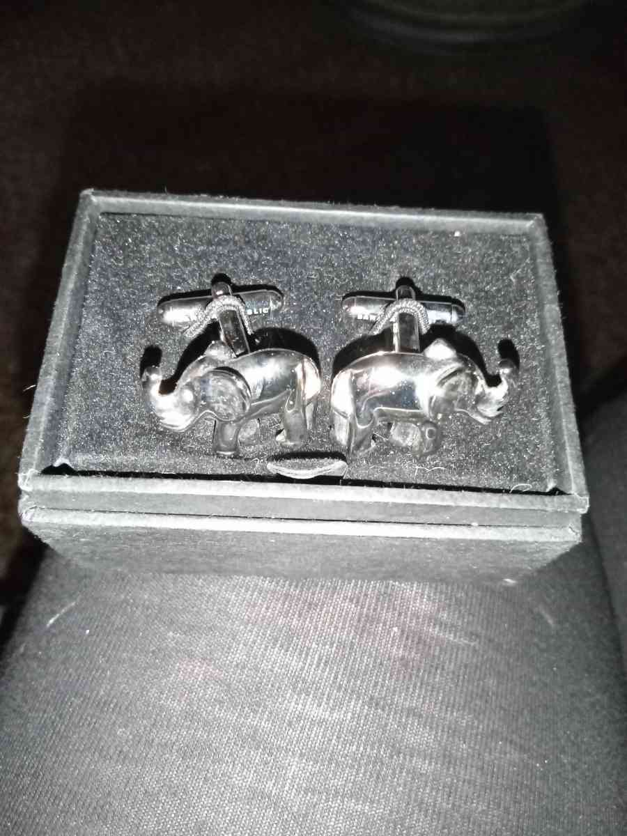cuff links - Concord, California