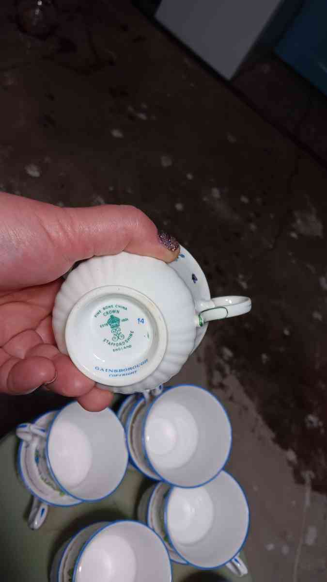 13 piece fine bone china tea cups hanpainted - Montgomery, Alabama - FleaMarketBay