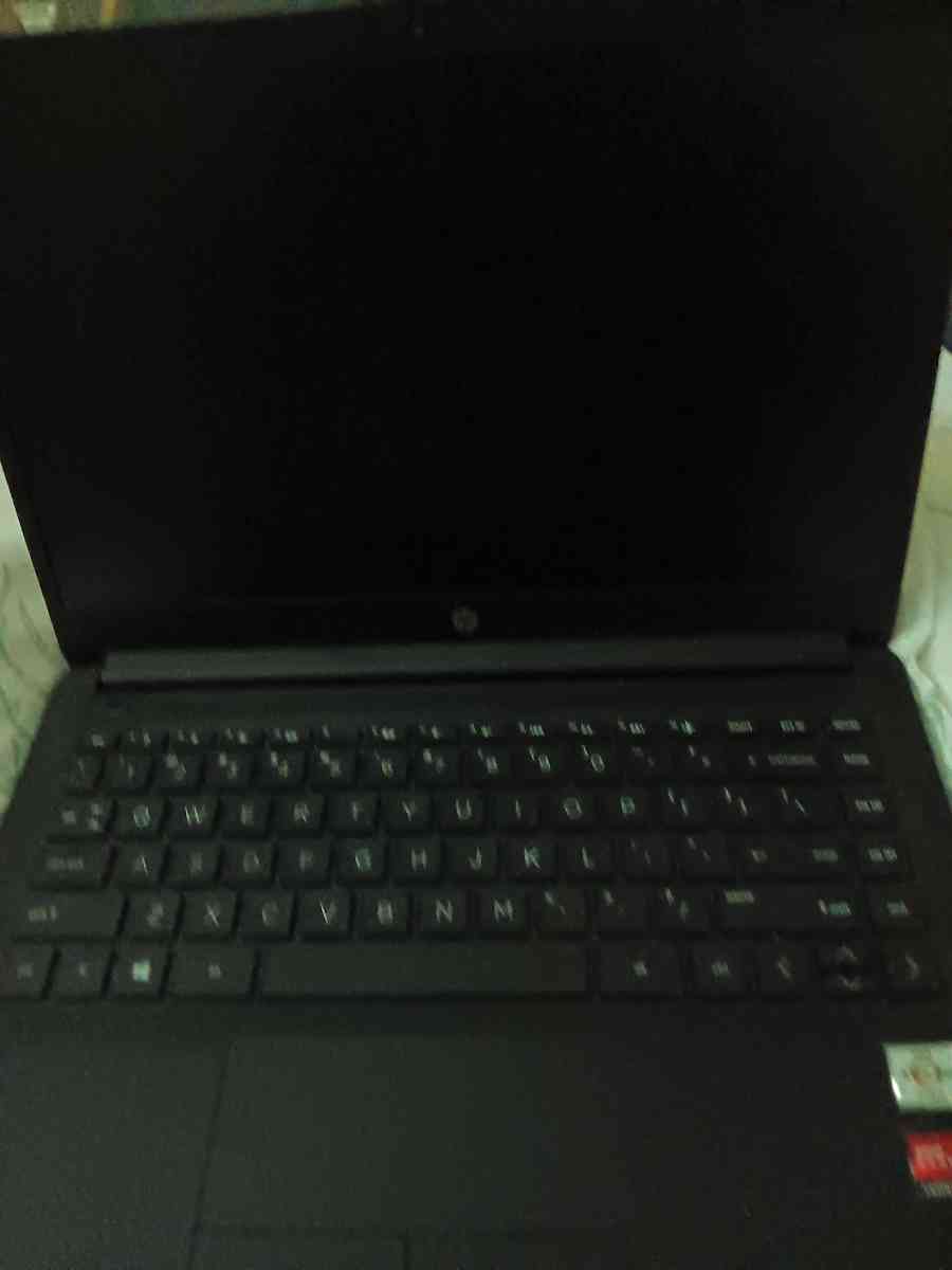 A Hp laptop - Pompano Beach, Florida - FleaMarketBay