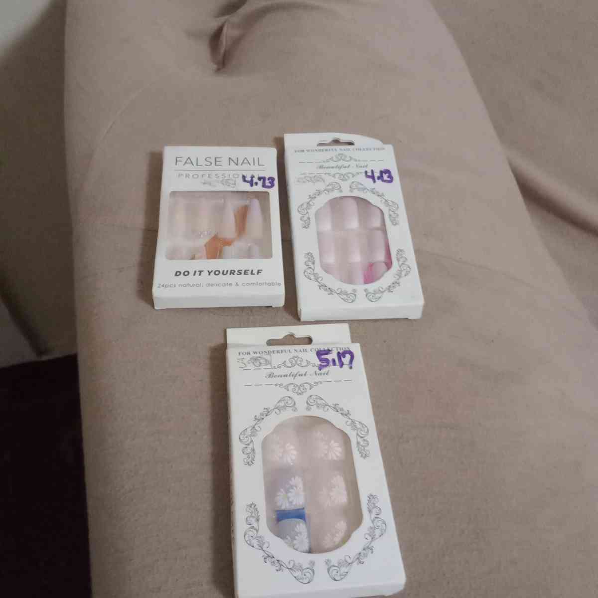 finger nails and toe nails - Walterboro, South Carolina