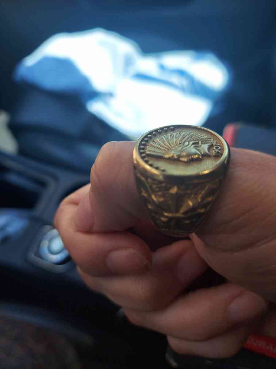 mens gold ring - Cedar Hill, Texas - FleaMarketBay