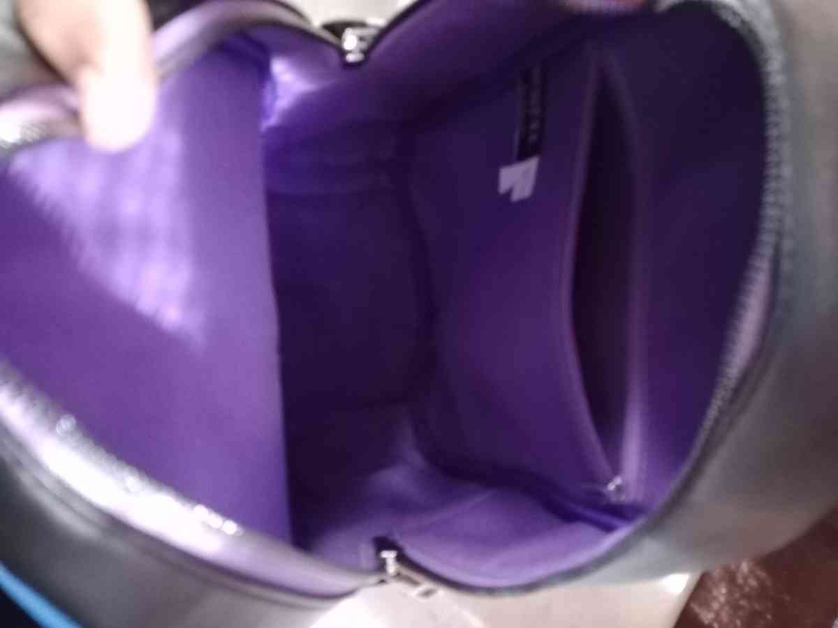 her universe beatlejuice sandworm mini backpack exclusive - Austin, Texas - FleaMarketBay