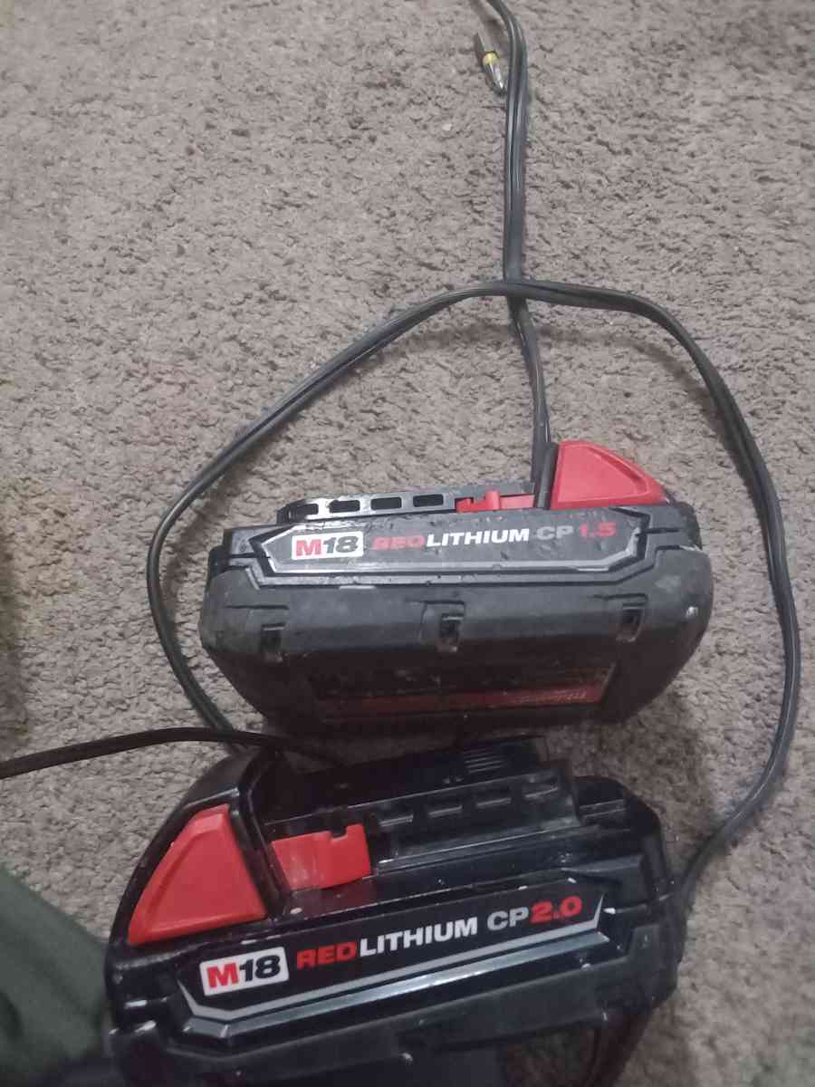 Milwaukee hex hydraulic driver and hex driver - Kansas City, Missouri - FleaMarketBay