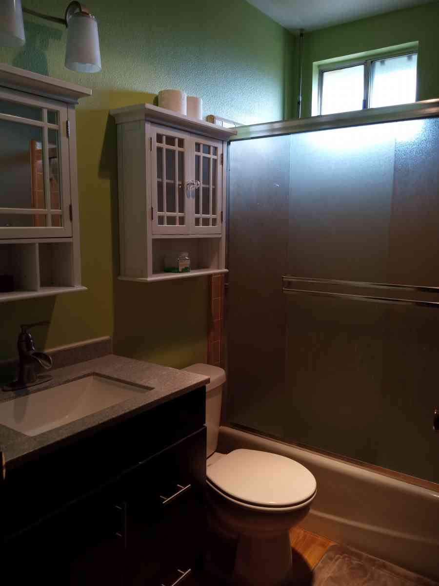 Private room for rent - Paso Robles, California - FleaMarketBay