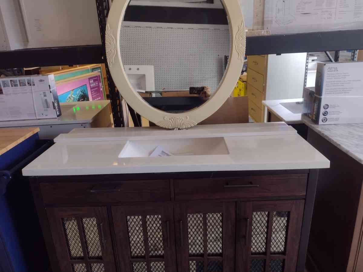 END OF SUMMER BLOWOUT LIQUIDATION - Middlesex, New Jersey - FleaMarketBay