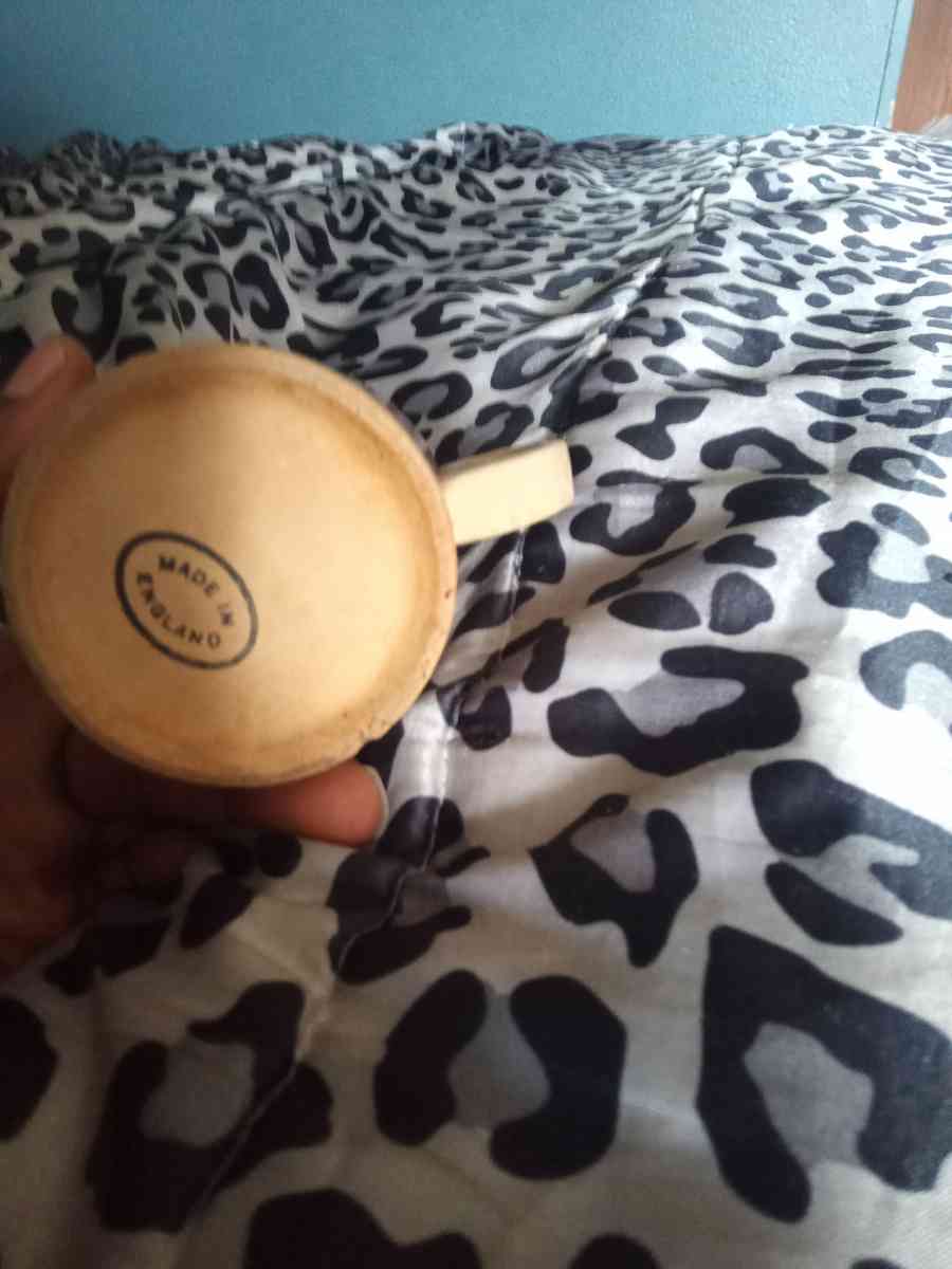 collectibles - Fayetteville, North Carolina - FleaMarketBay