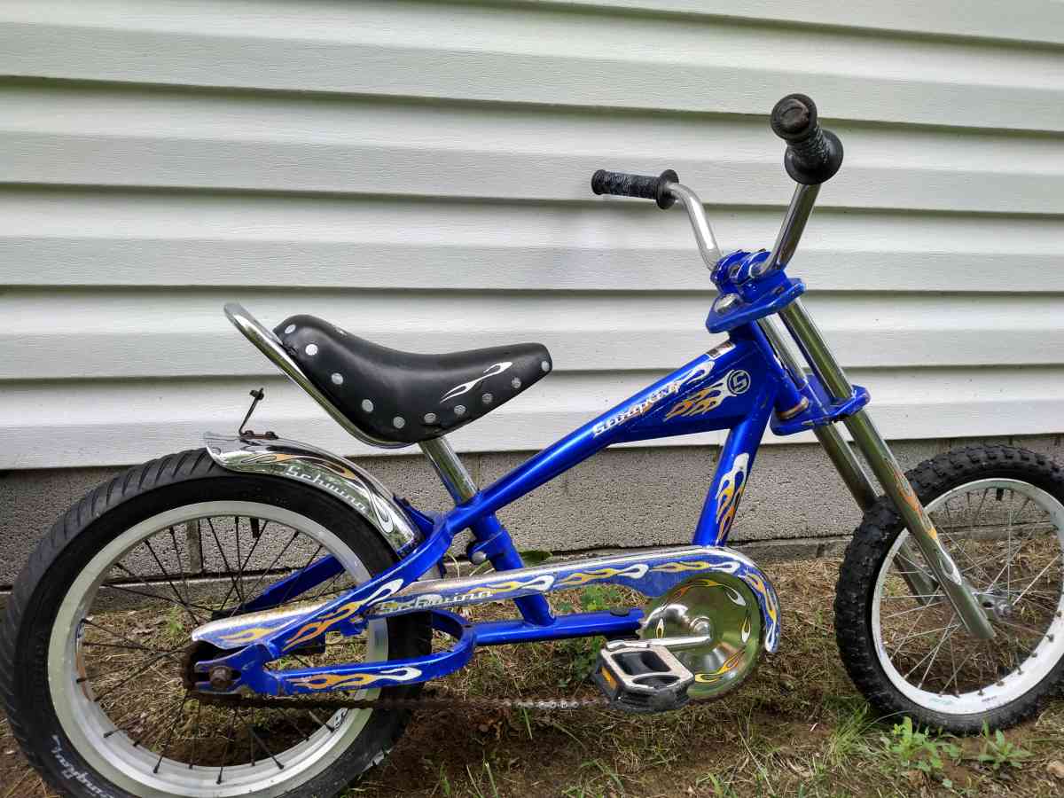 3 Schwinn Bicycles plus a Stringray - San Pierre, Indiana - FleaMarketBay