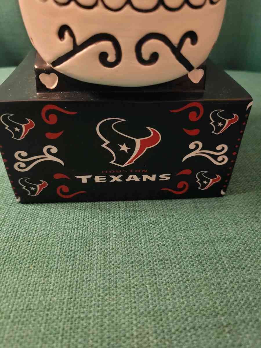 NFL HOUSTON TEXANS SUGAR SKULL STATUE - Harriman, Tennessee - FleaMarketBay