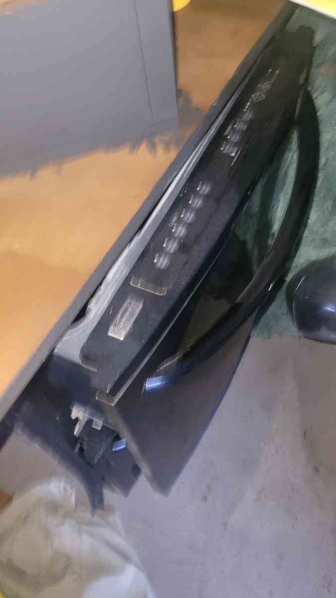 dishwasher - Highland, Indiana