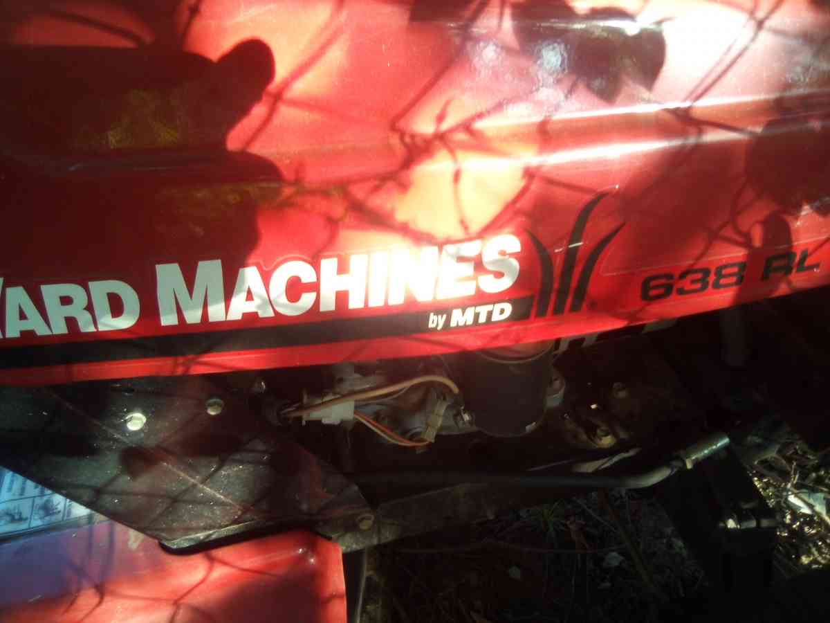 Yard machine lawnmower - Enid, Oklahoma - FleaMarketBay