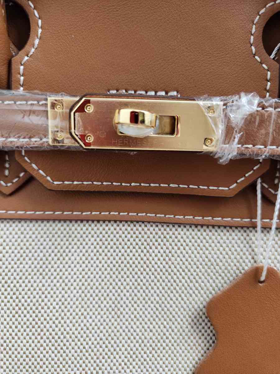 Hermes bag - Mission Viejo, California - FleaMarketBay