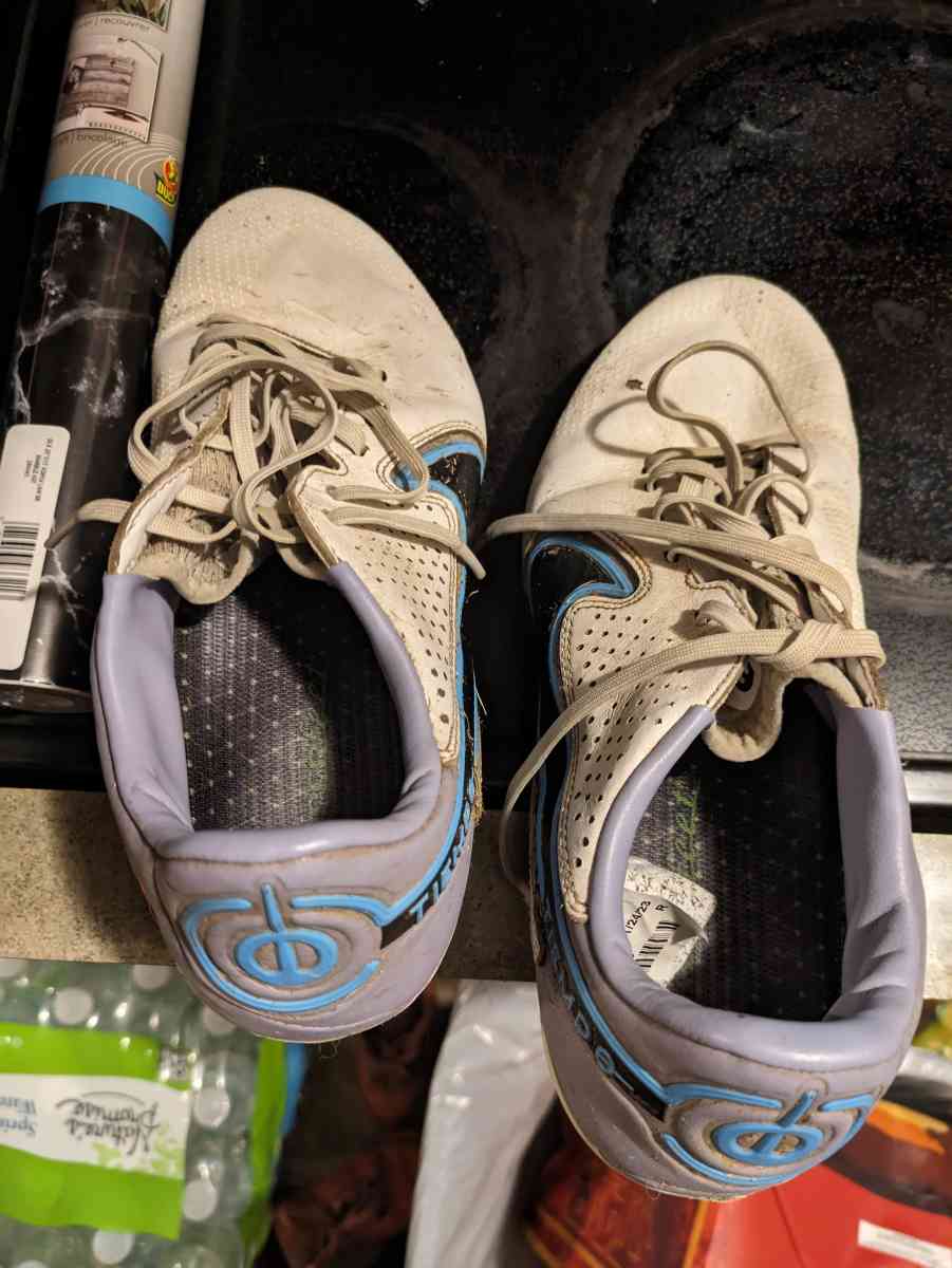 soccer shoes - Charlotte, North Carolina