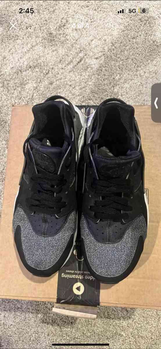 Mens Nike Hurcahes Size 10 - Hurst, Texas - FleaMarketBay