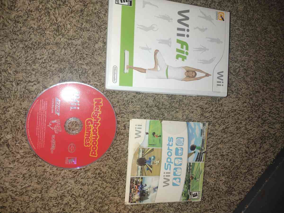 Wii console - Greenwood, Indiana - FleaMarketBay