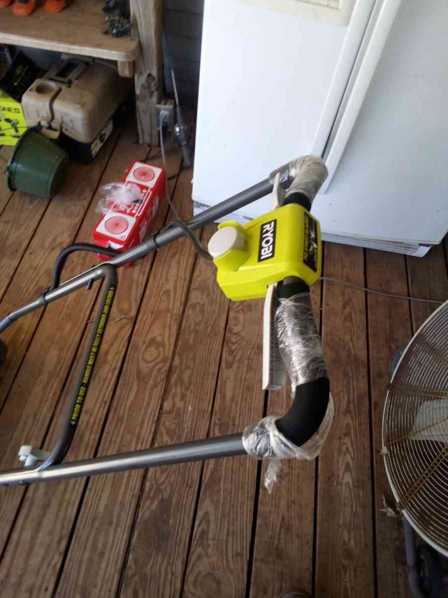 Ryobi push mower  40v - Henderson, Texas - FleaMarketBay