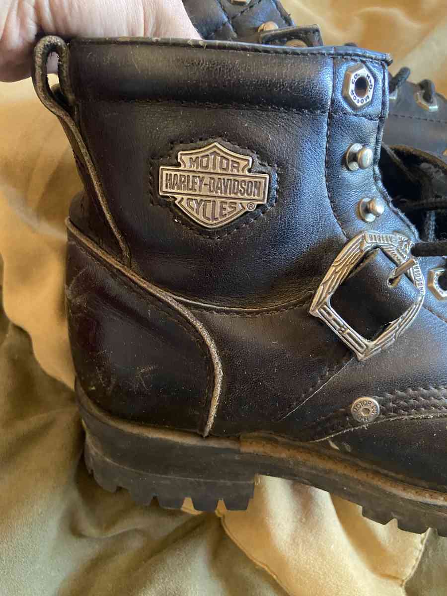 Harley boots - Middletown, California - FleaMarketBay
