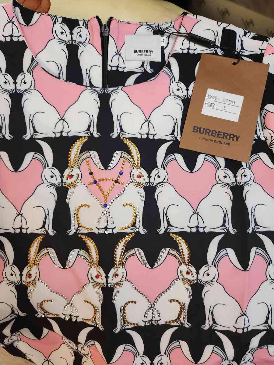 Burberry bunny heart dress - Mission Viejo, California - FleaMarketBay