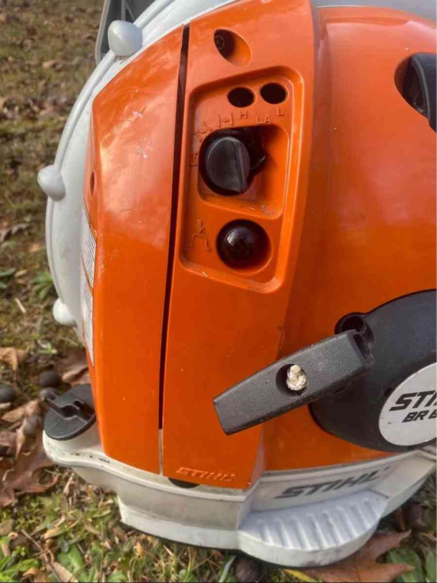 STIHL BR600 LEAF BLOWER - Bagdad, Kentucky - FleaMarketBay