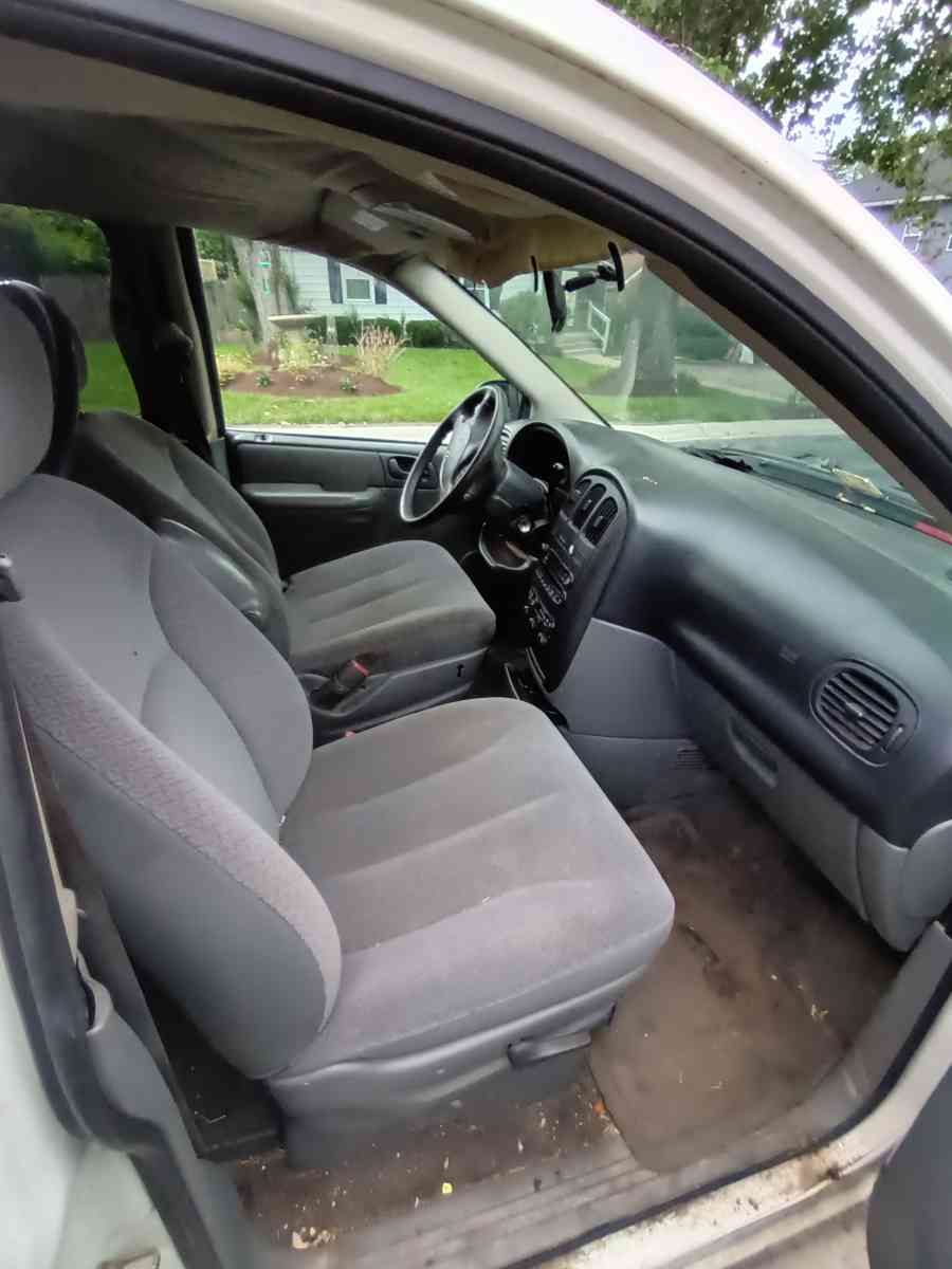 Dodge Caravan 2006 millaje 109 - Kensington, Maryland - FleaMarketBay