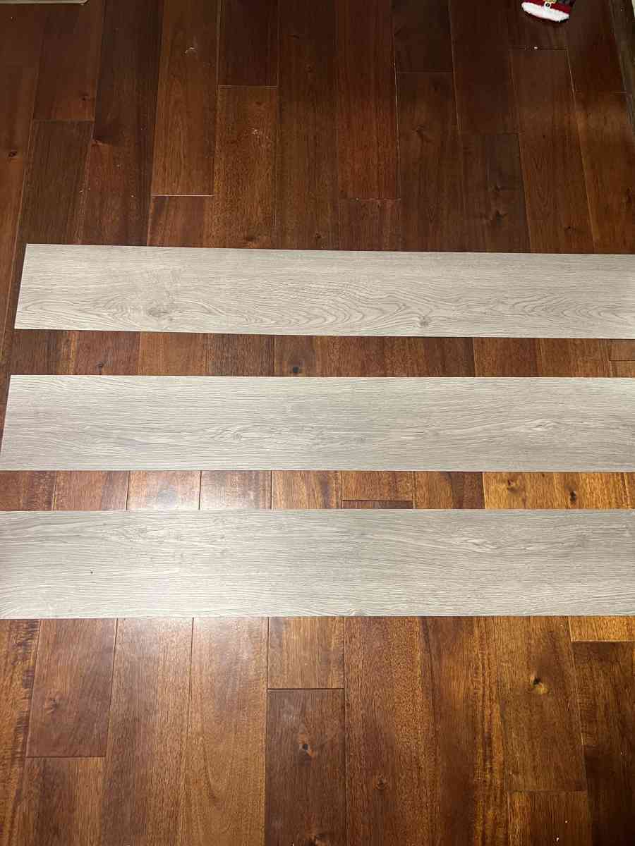 vinvly glue down - Norcross, Georgia - FleaMarketBay