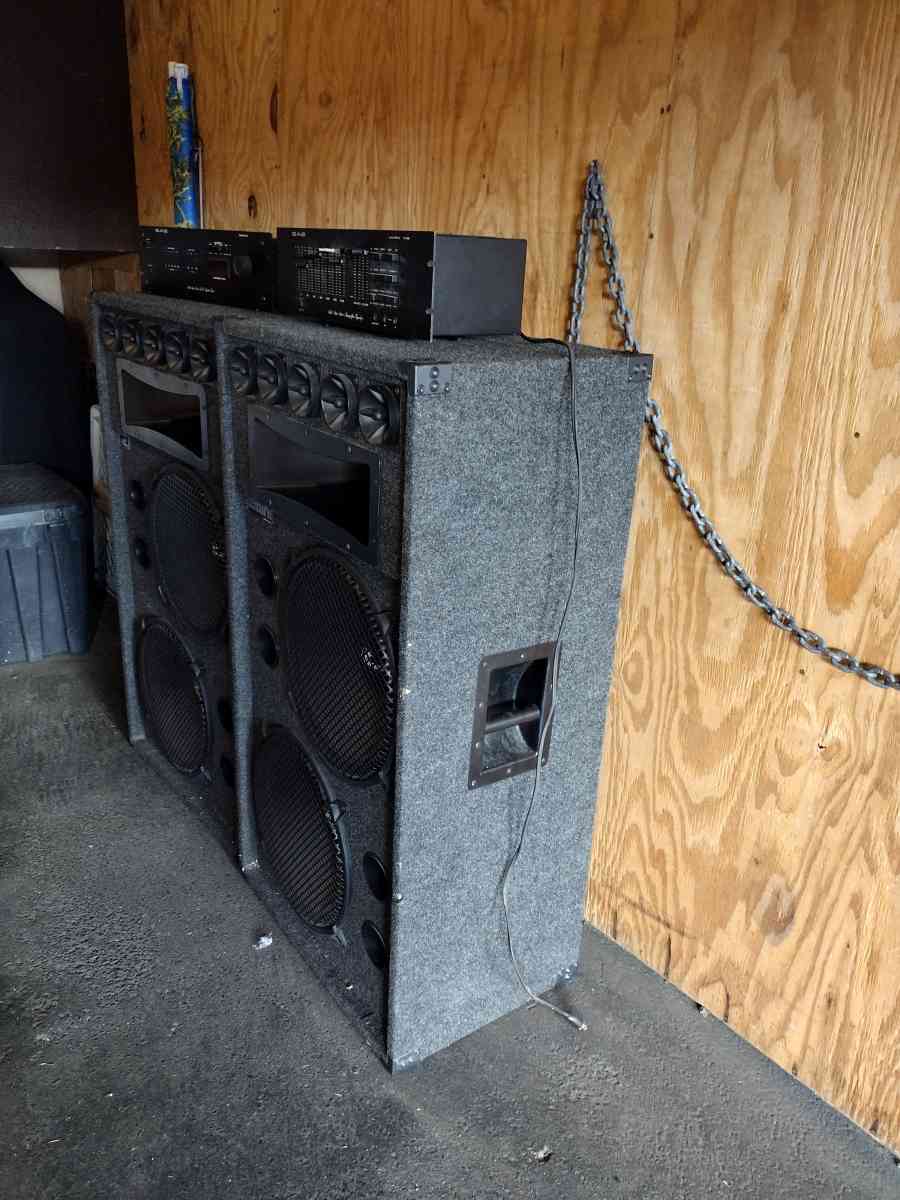 two Gemini MB speakers with equipment - Anaheim, California