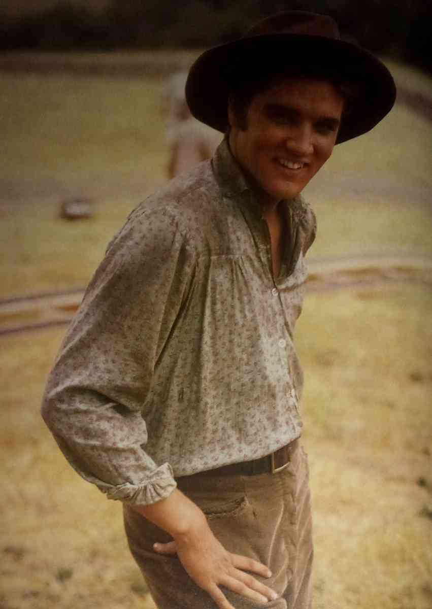 1987 ELVIS 10TH ANNIVERSARY MEMORIAL EDITION MAGAZINE - Wichita, Kansas - FleaMarketBay