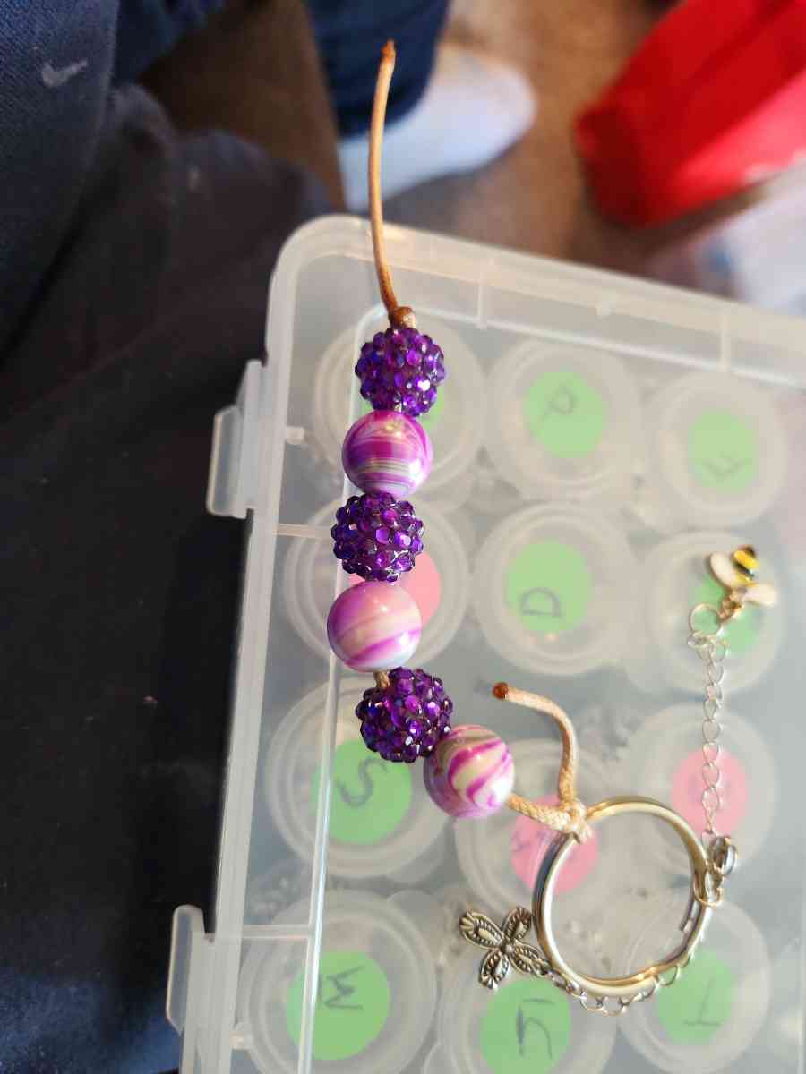 key rings - Marlton, New Jersey - FleaMarketBay