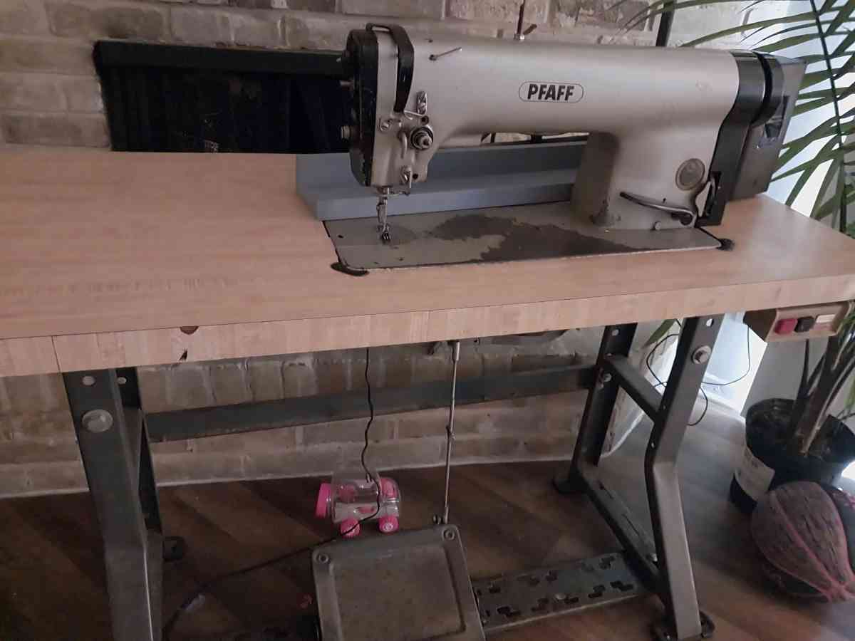 maquina de costura - San Antonio, Texas