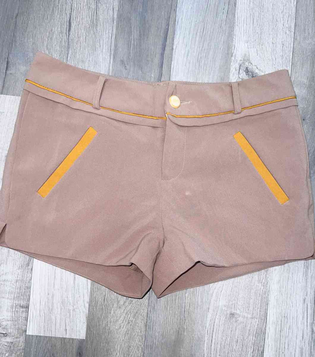 Womans Brown Shorts - Houston, Texas