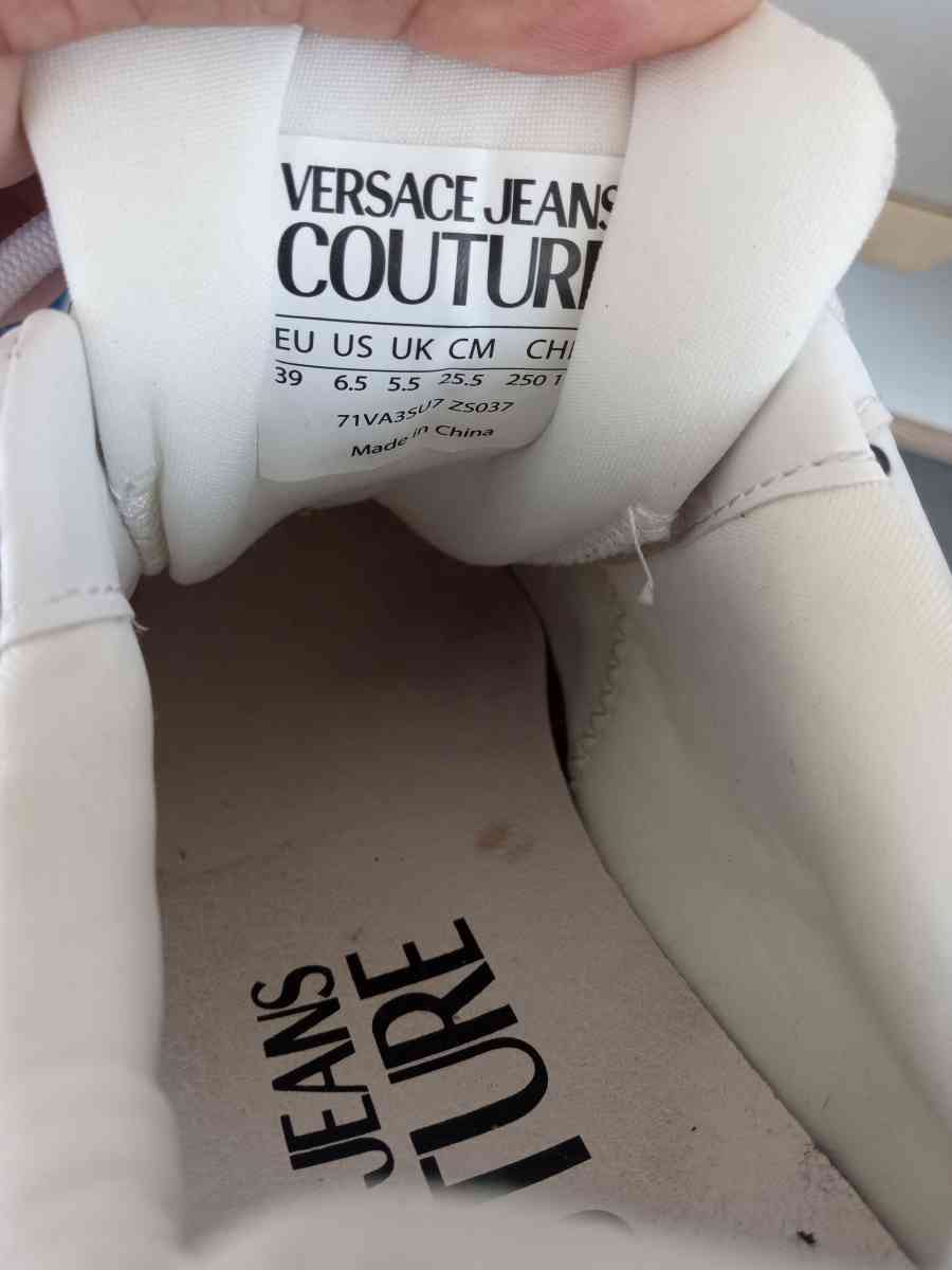 Versace jeans couture womens low sneakers - Frostproof, Florida - FleaMarketBay