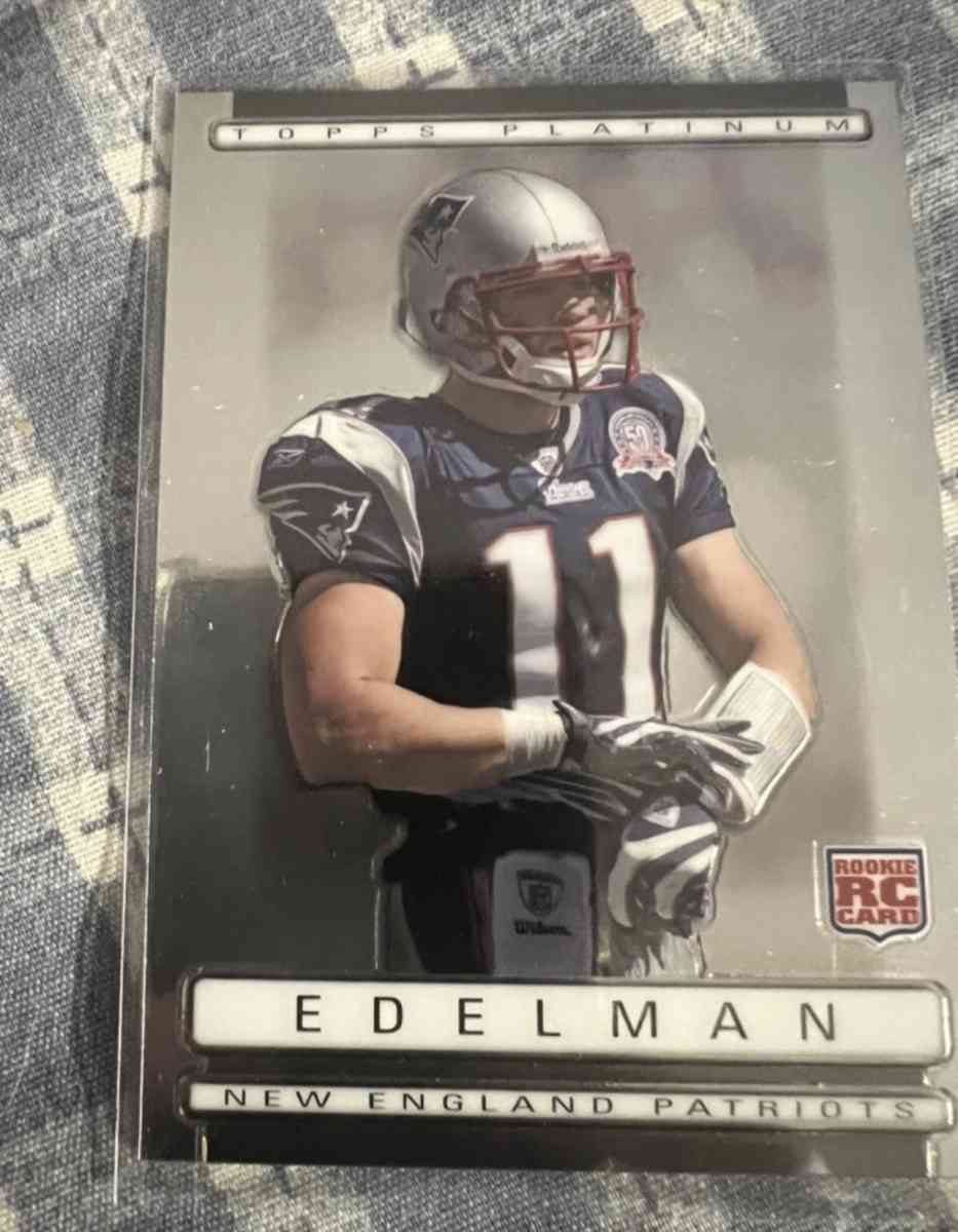 2009 Topps Platinum  159 Julian Edelman RC - Dedham, Massachusetts