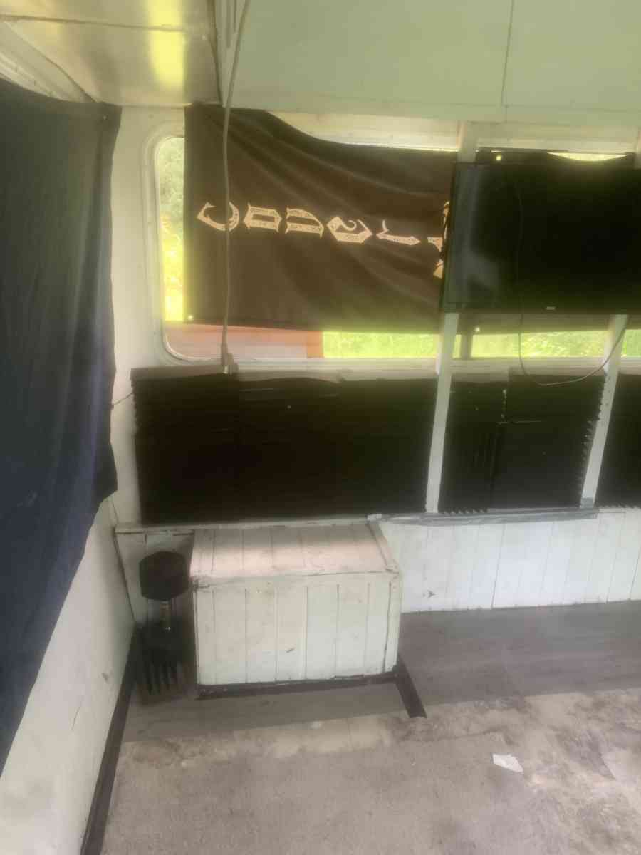 25ft 5th wheeler - Titusville, Florida - FleaMarketBay