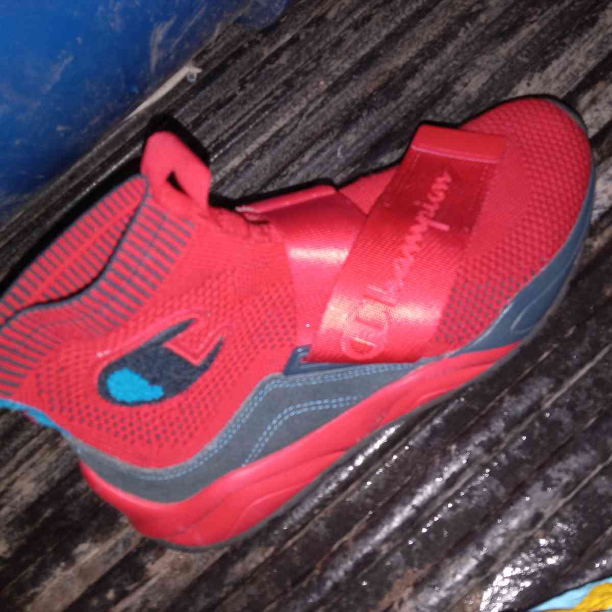 champions men or women shoes 6 and a half serious inquireplz - Jamestown, New York