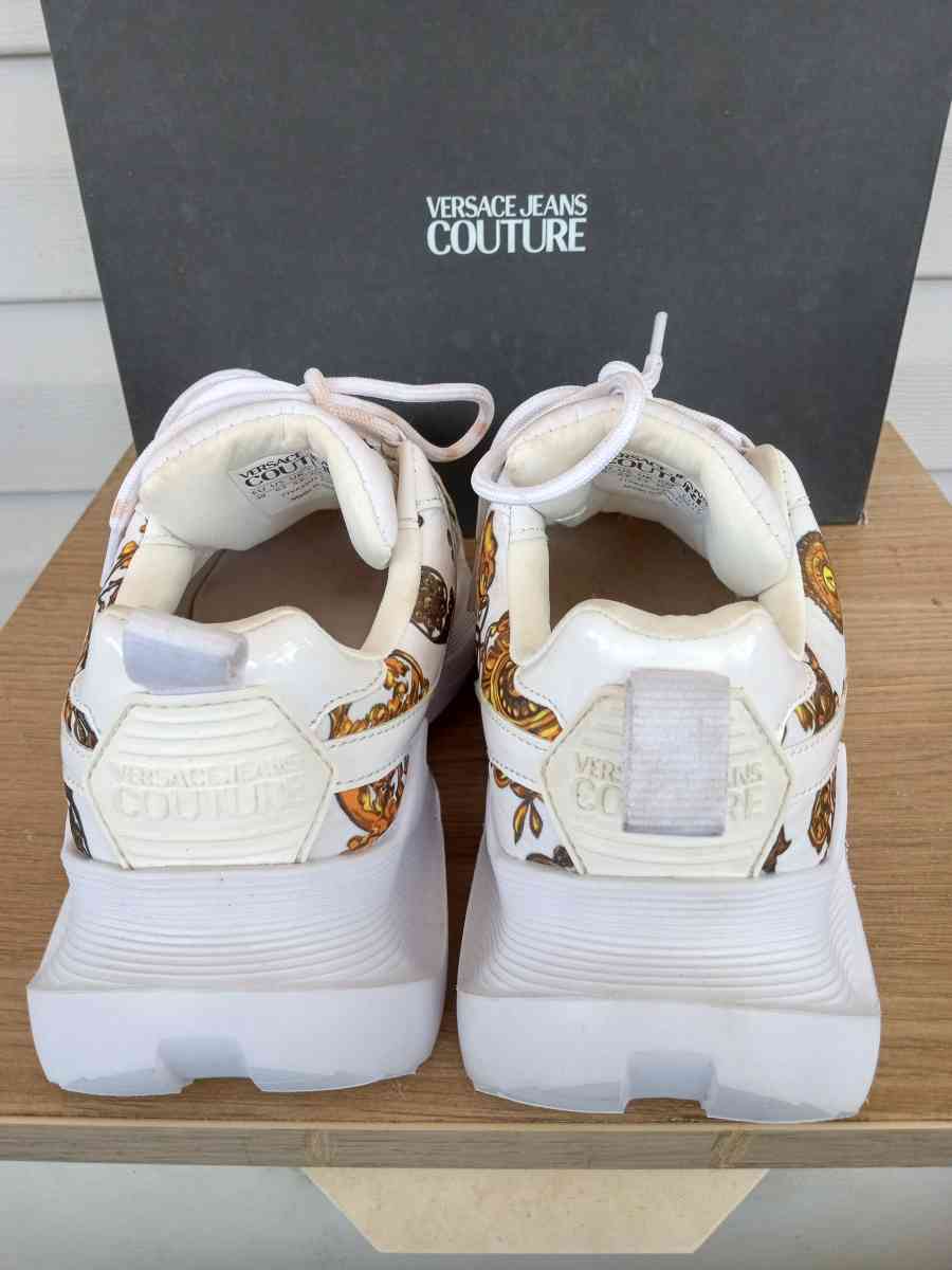 Versace jeans couture womens low sneakers - Frostproof, Florida - FleaMarketBay