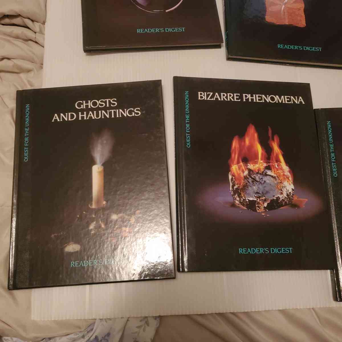 10 quest for the unknown book  series - Winterville, North Carolina - FleaMarketBay