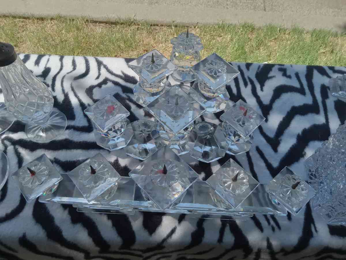 brass china - Chowchilla, California - FleaMarketBay