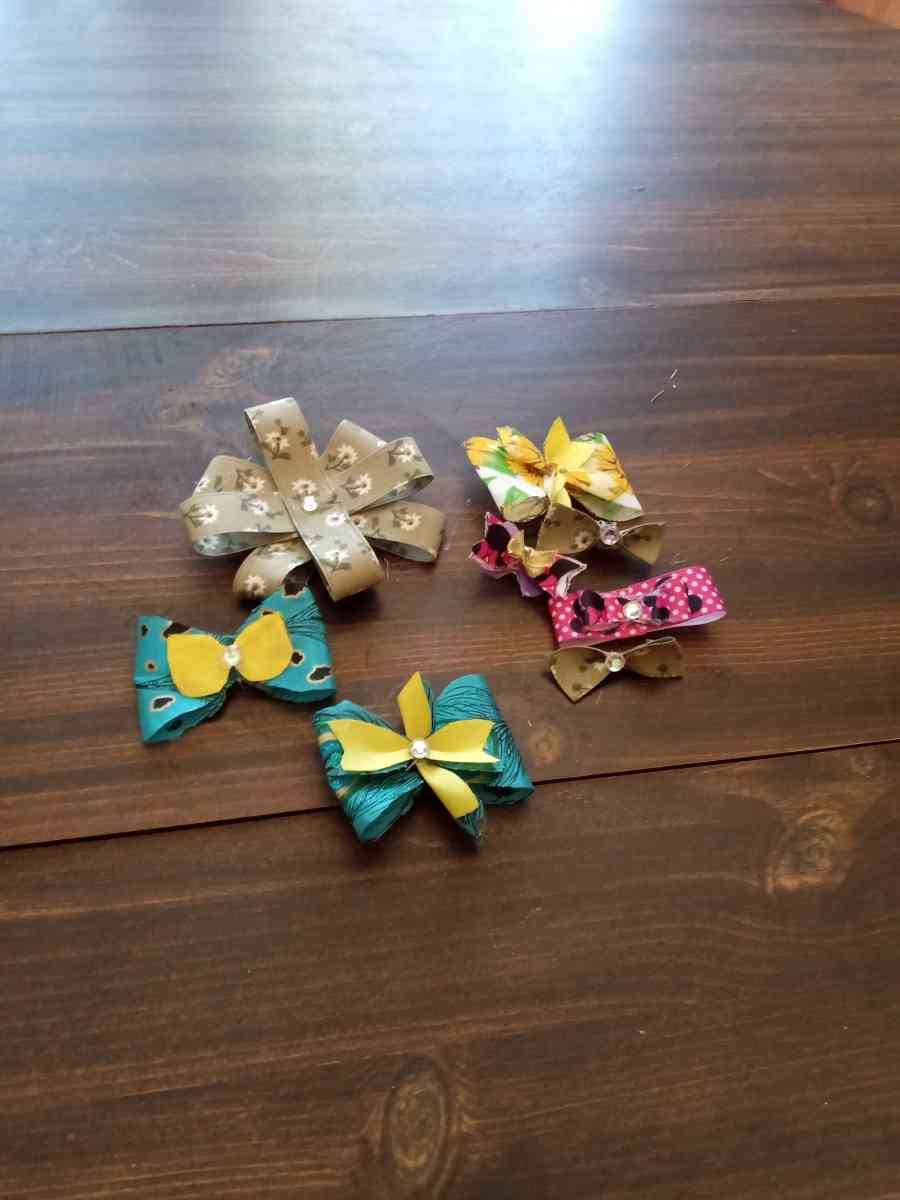 ribbon hair bows or gift bows - Tahlequah, Oklahoma - FleaMarketBay
