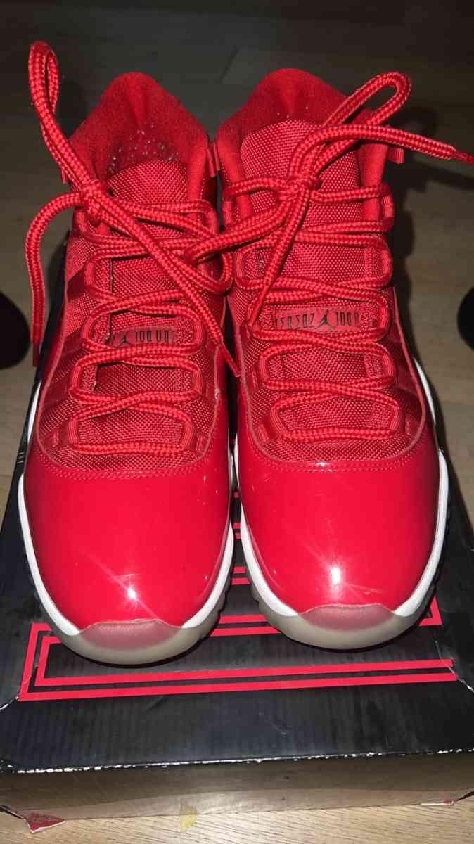 retro 11s - Vancouver, Washington