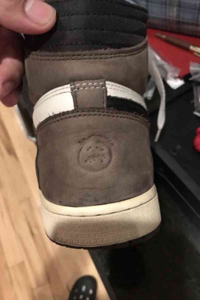 Jordan 1s - Marlborough, Massachusetts - FleaMarketBay
