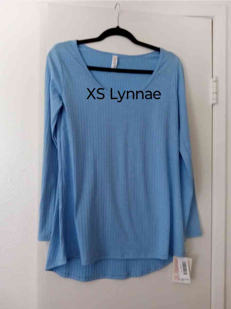 NWT LuLaRoe XS  Skirt outfit 35  Retails for 73 Toucan birds - Hemet, California - FleaMarketBay