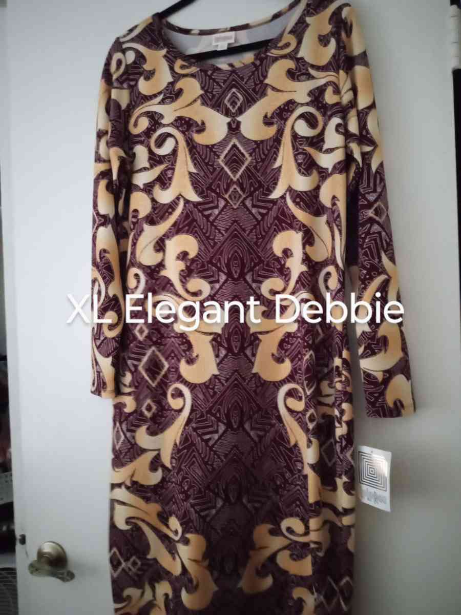 NWT LuLaRoe XL Elegant Debbie Retails for  50
